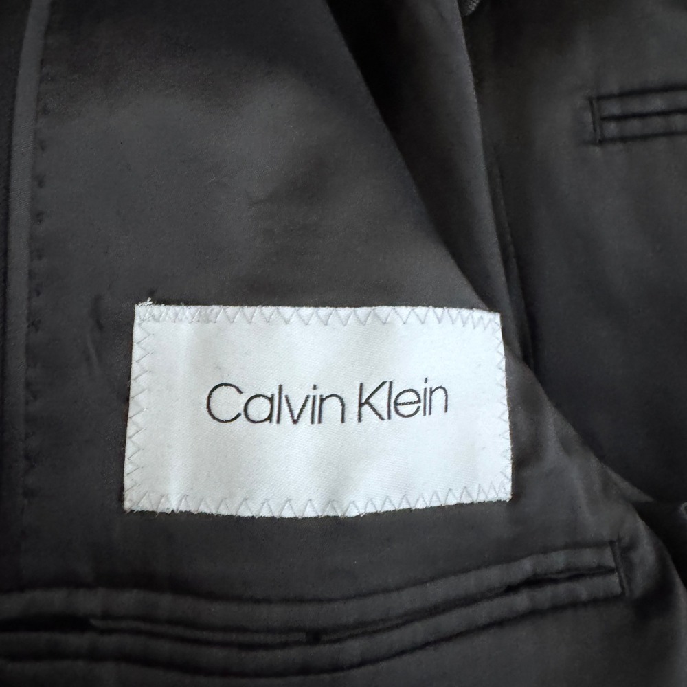 Calvin Klein Suit Mens 42R 32x31 Black Solid Wool Blend Notch Lapel 2-Button - Picture 4 of 6